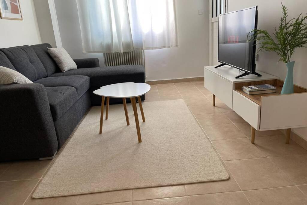 Attic Studio Stay Kalamáta Eksteriør bilde